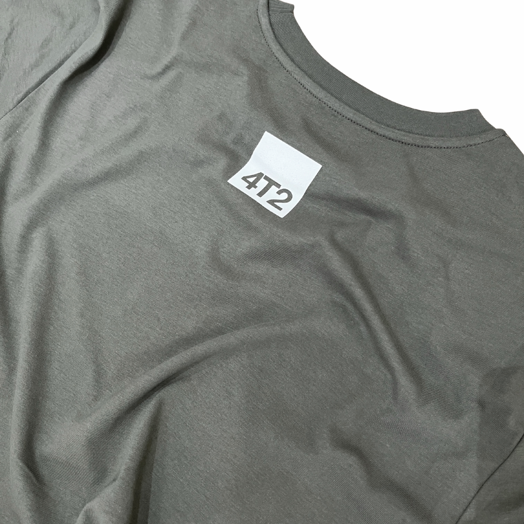 tee, sayonara, khaki.