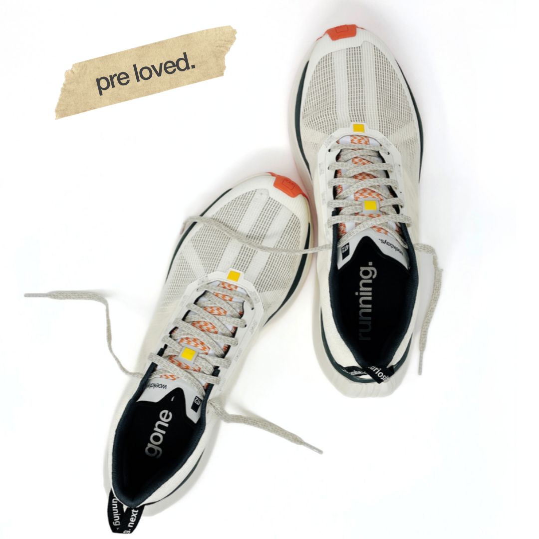 weekdays, vintage white, pre loved.