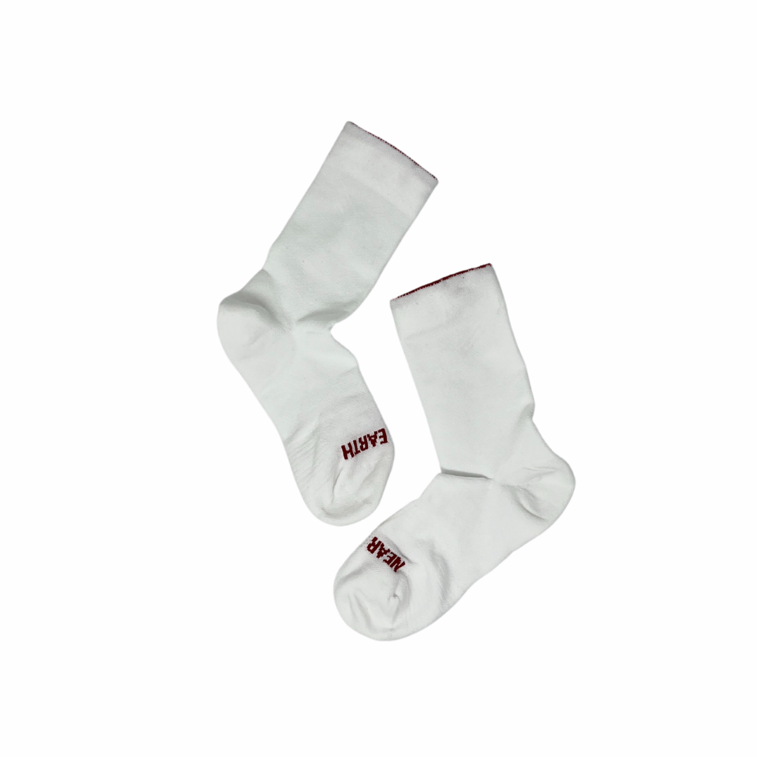 near earth, race day sock, crew length, white.