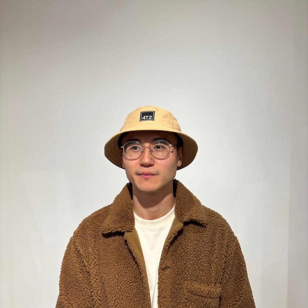 technical adjustable bucket hat, get lost, camel.