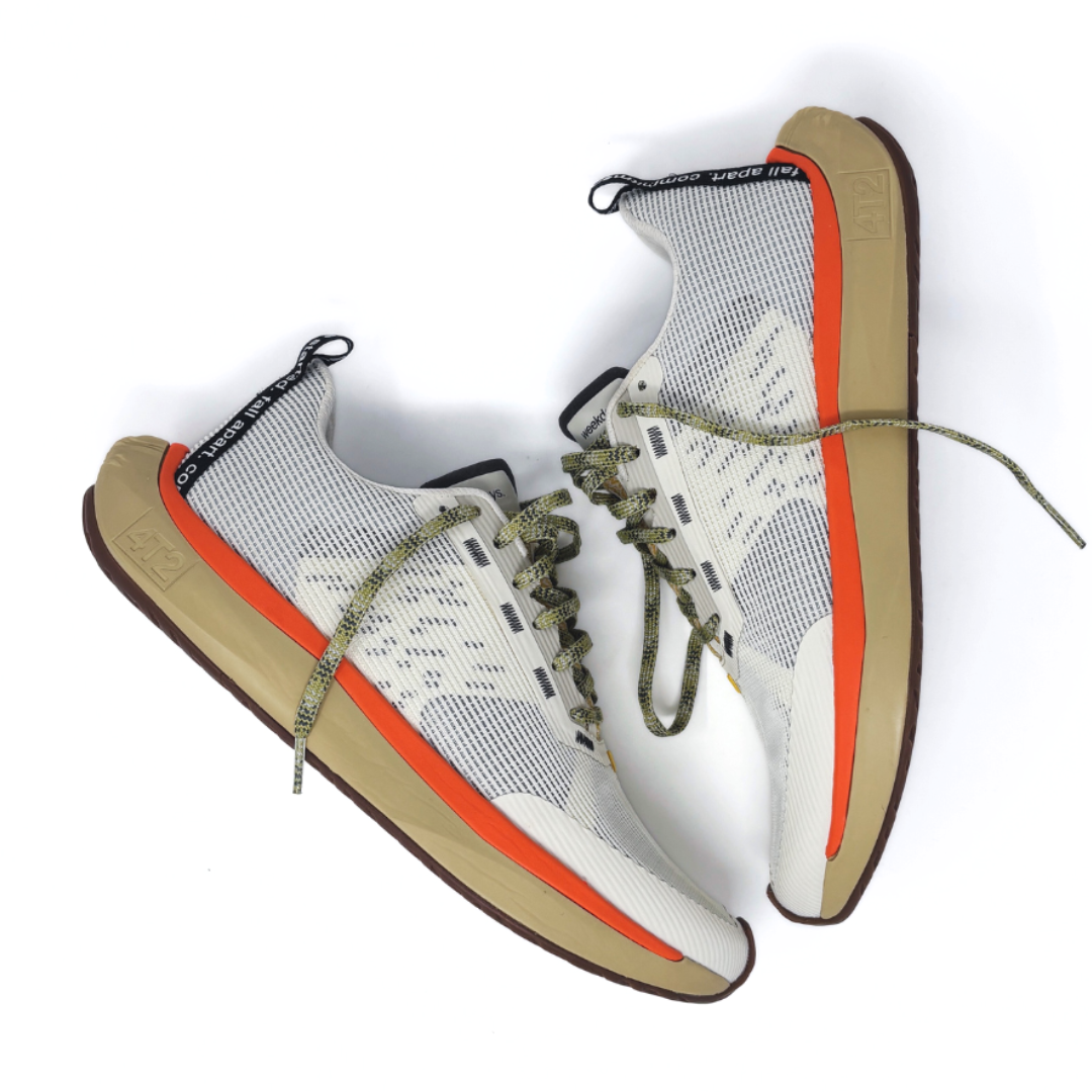 流しのOO時 2 VINTAGE ROAD COLLECTION weekdays, new vintage white. road shoe – 4T2, gone running.