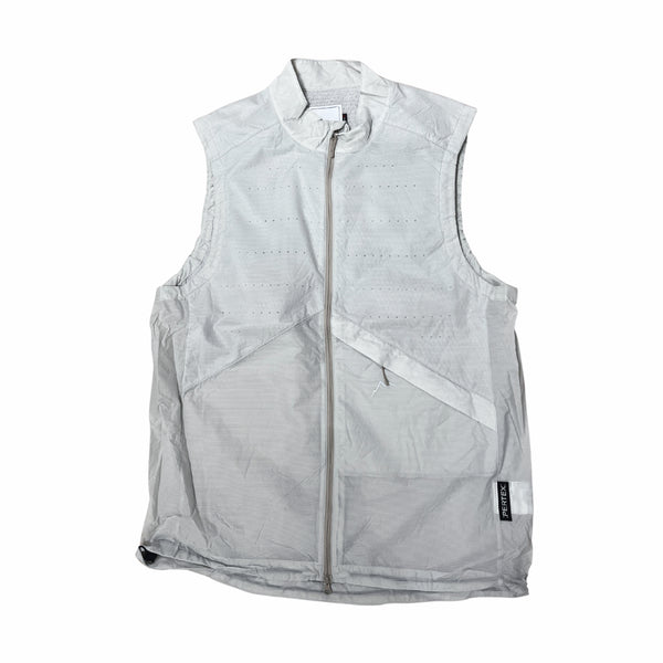 cayl, light alpha vest, cream. – 4T2, gone running.