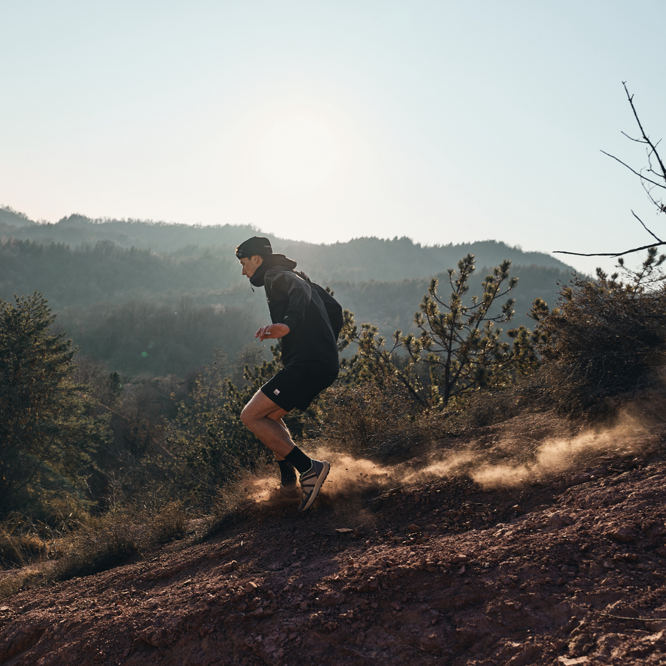 get lost. – 4T2, gone running.