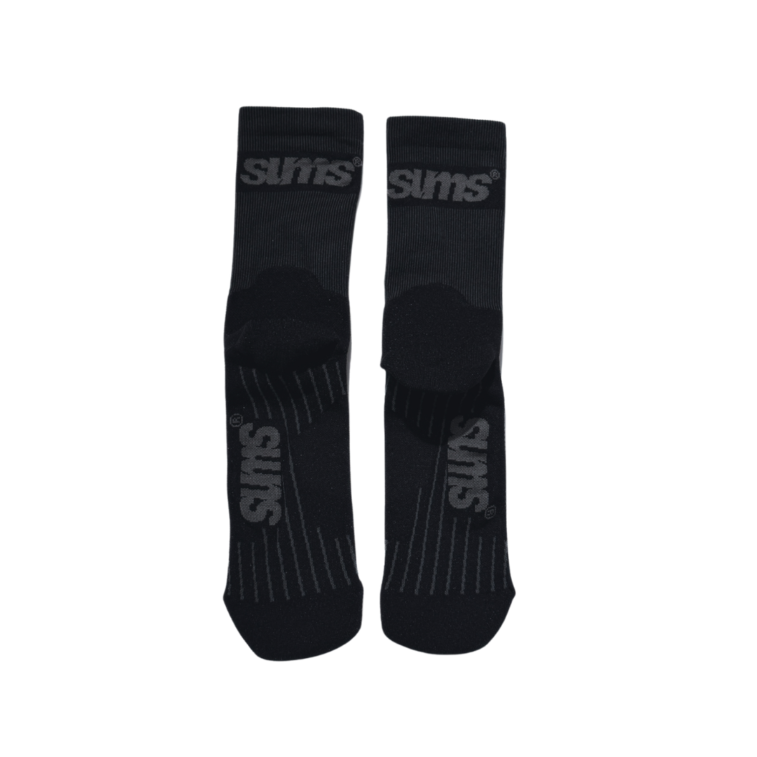 sums, rib runner, black / beluga.