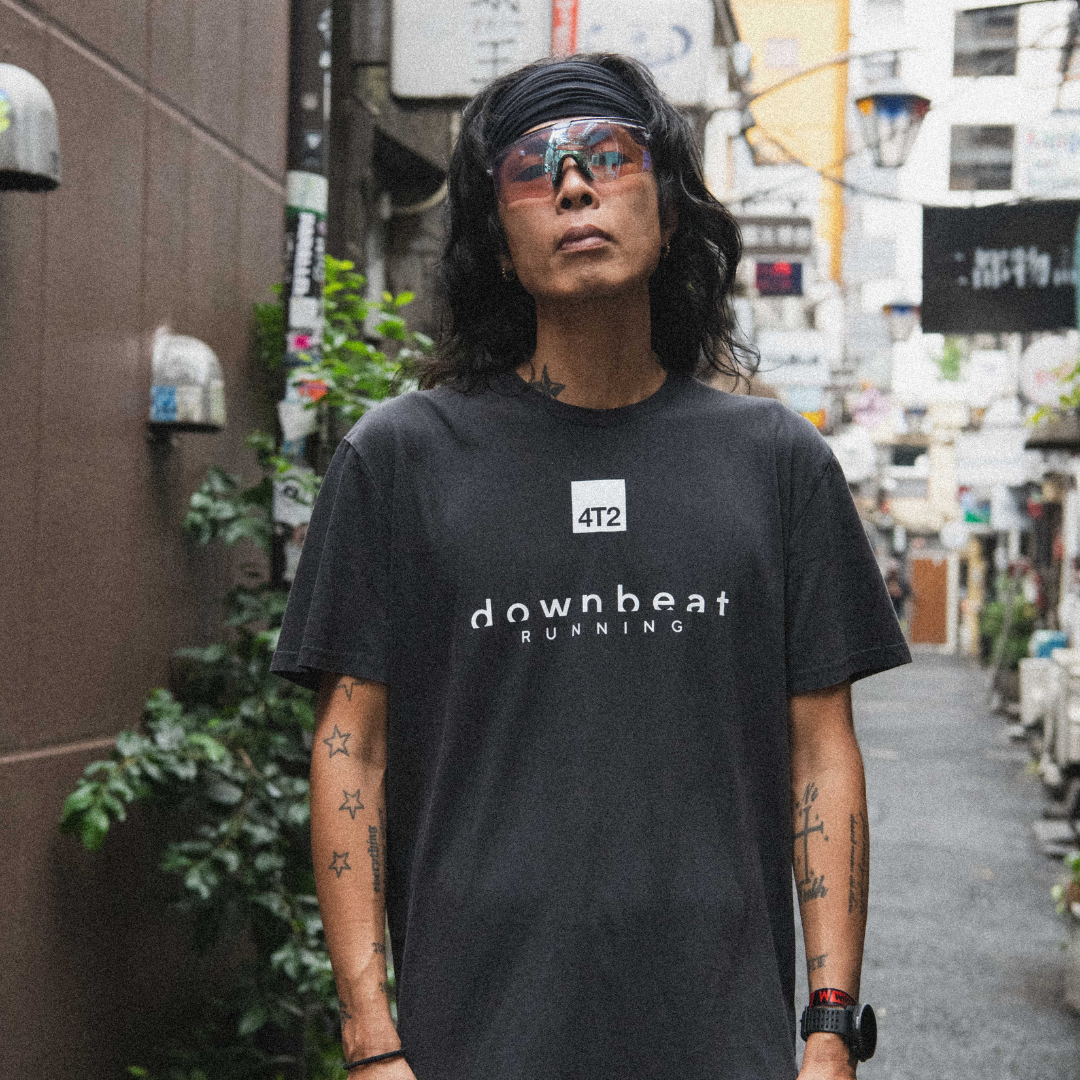 tee downbeat running, tokyo love on vintage black.