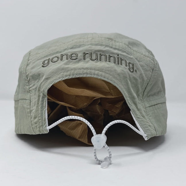 technical adjustable race cap, gone running, slightly minted.